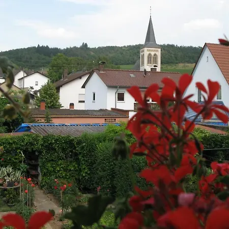 Zur Rotenfelsstube Estalagem Traisen