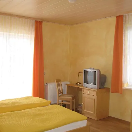Inn Zur Rotenfelsstube