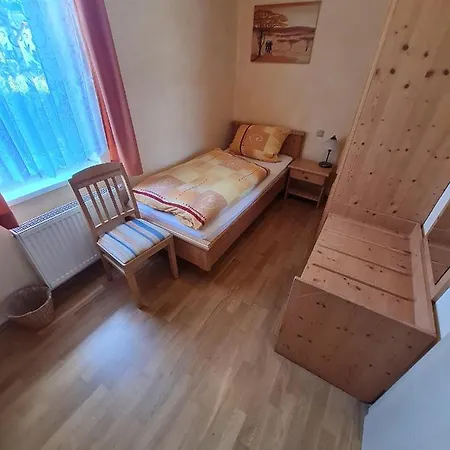 Inn Zur Rotenfelsstube Traisen