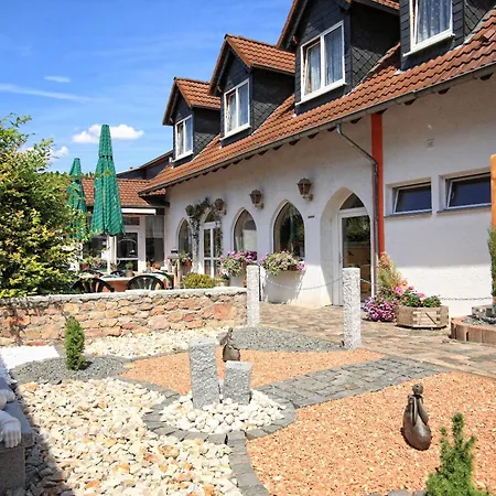 Zur Rotenfelsstube Traisen