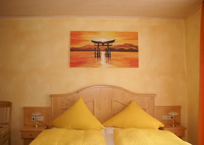 Zur Rotenfelsstube Gasthof Traisen