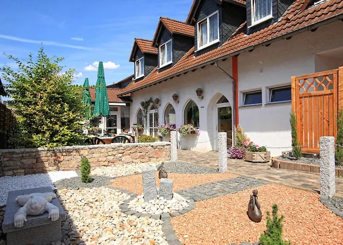 Zur Rotenfelsstube Traisen